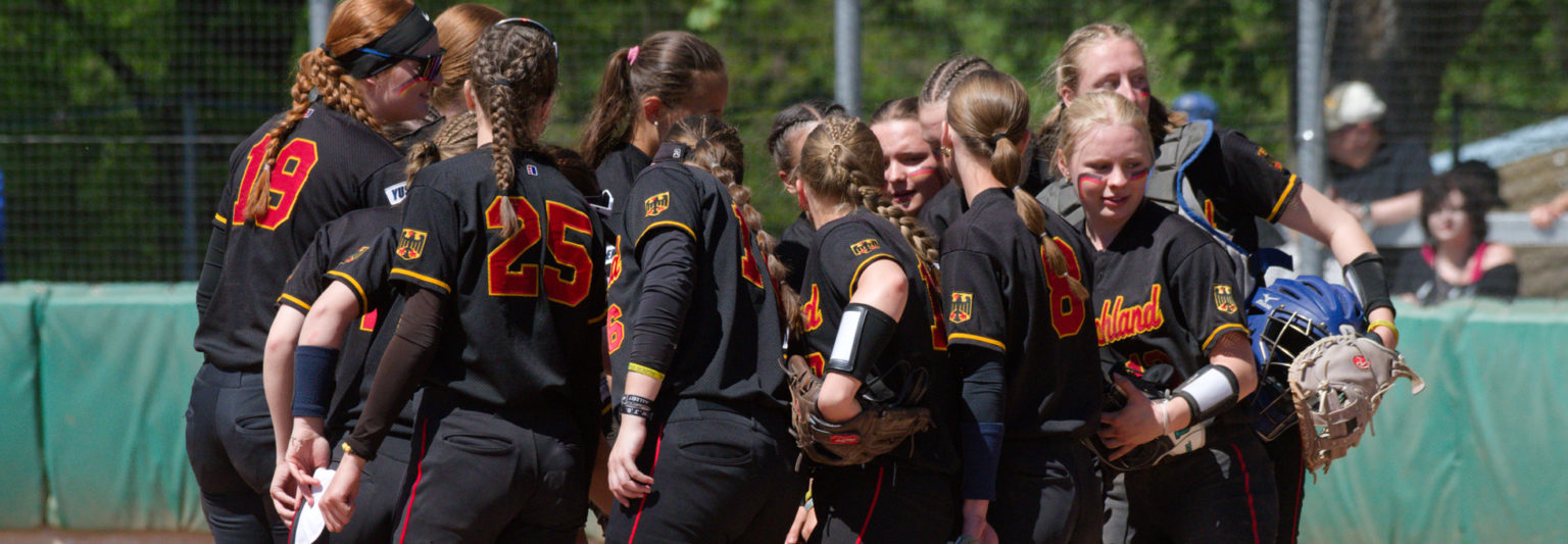 Palomino: U18-Softball-Nationalmannschaft nach Sieg und Niederlage im Rennen um das Finale