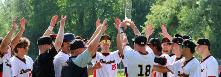 Alpine International Baseball Trophy: Deutsche Nationalmannschaft feiert ungeschlagenen Turniersieg in Vorarlberg